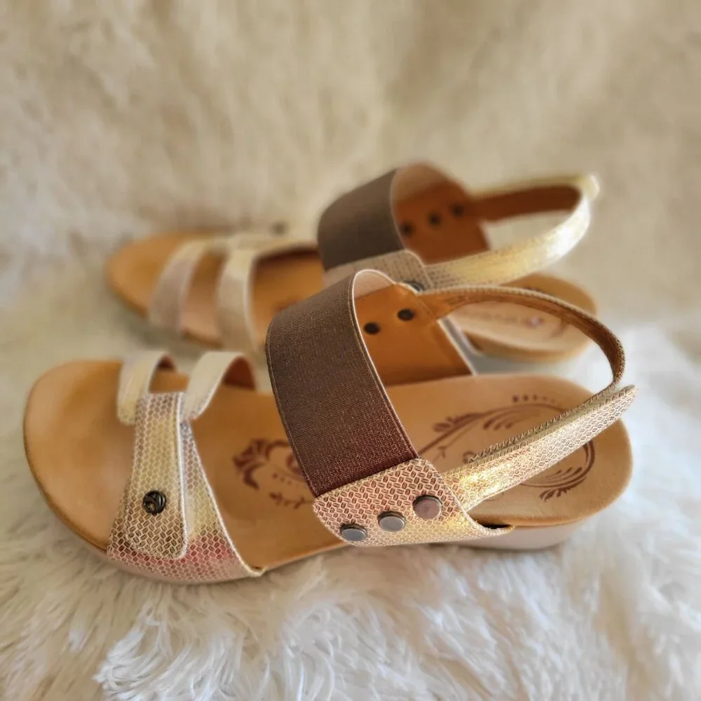 Revere Tahiti Women's Backstrap Wedge Sandals Metallic‎ Gold/Bronze Color SZ 7M